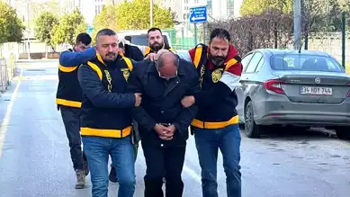 Adana'da 13 Ruhsatsız Silah Ele Geçirildi