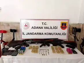 Adana'da Büyük Operasyon: 5 Silah ve Tarihi Sikkeler Ele Geçirildi!