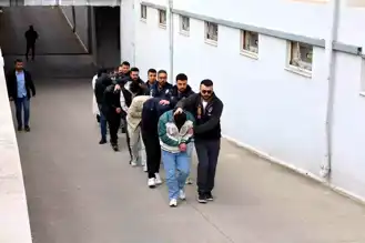 Adana'da 2 Milyon TL'lik Yasadışı Bahis Şebekesi Çökertildi