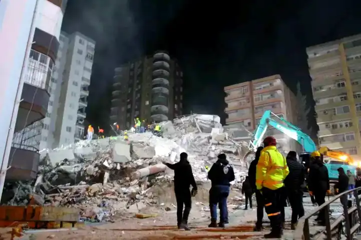 Adana Ekim Apartmanı'nda Bilirkişi Raporu Bekleniyor