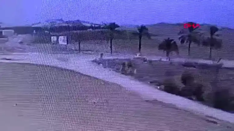 Adana'da 14 Yaşındaki Sürücü, Kazada Adamı Öldürdü