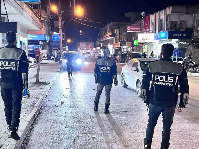 Adana'da Dev Uyuşturucu Operasyonu: Tonlarca Madde Ele Geçti!