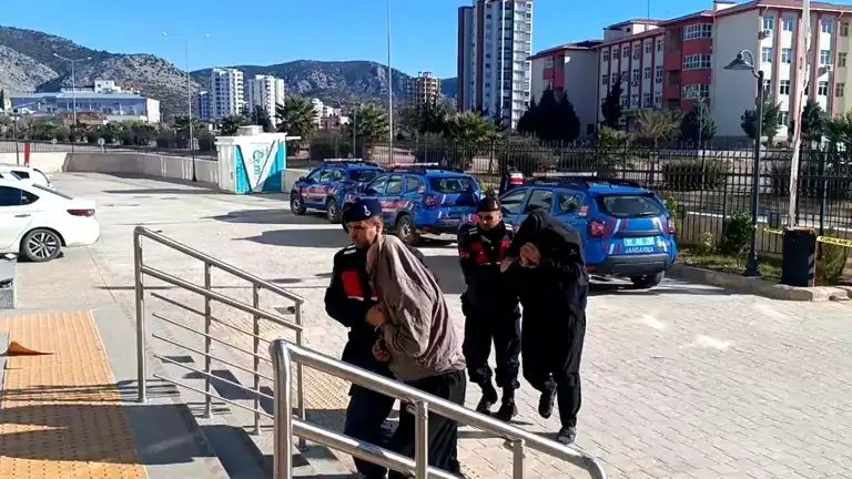 Kozan'da Hayvan Hırsızlığı: 4 Şüpheli Adliyeye Sevk Edildi