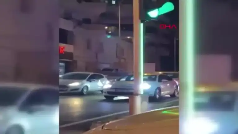 Taksici Kavgası: 3 Yaralı